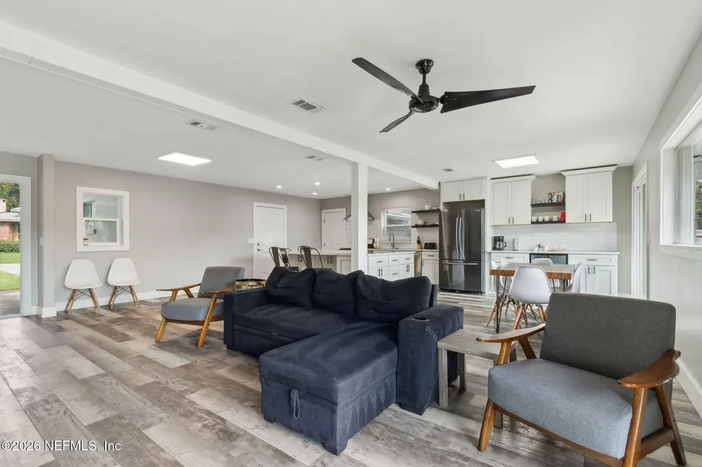 704 Seabrook Cove Road Jacksonville FL 32211