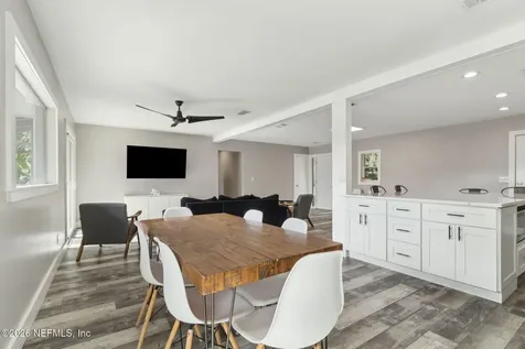 704 Seabrook Cove Road Jacksonville FL 32211