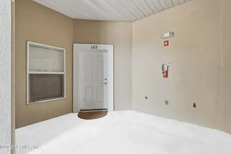 7071 Deer Lodge Circle Jacksonville FL 32256