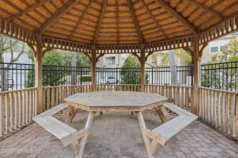 7071 Deer Lodge Circle Jacksonville FL 32256