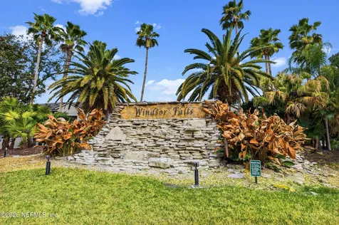 7071 Deer Lodge Circle Jacksonville FL 32256