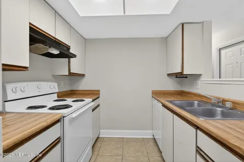 1270 Wonderwood Drive Jacksonville FL 32233