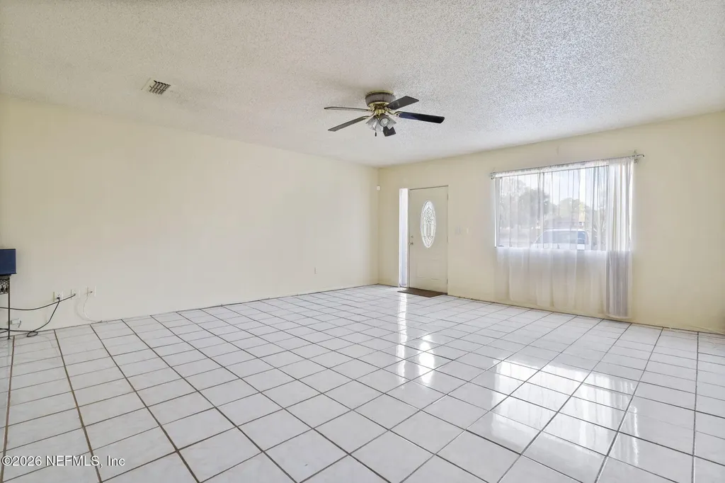 101 E Harris Street Palatka FL 32177