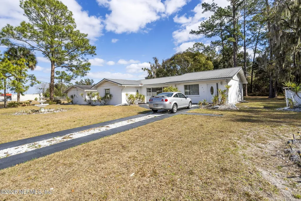 101 E Harris Street Palatka FL 32177