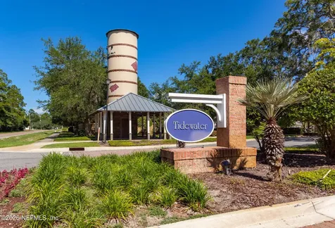 5279 Cattle Crossing Way Jacksonville FL 32226