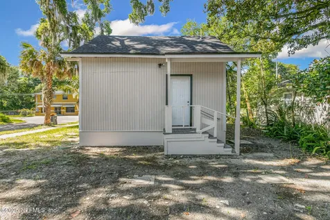 325 E 63rd Street Jacksonville FL 32208