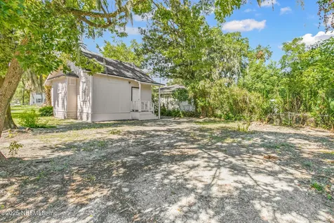 325 E 63rd Street Jacksonville FL 32208