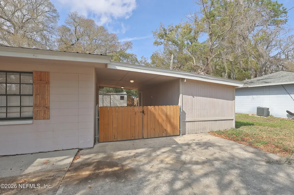 423 N Broadway Street Starke FL 32091