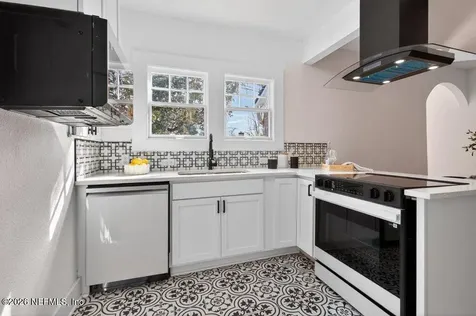2963 Remington Street Jacksonville FL 32205