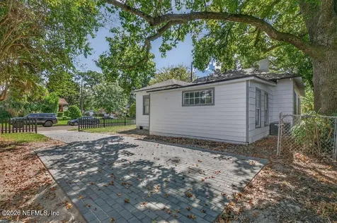 2963 Remington Street Jacksonville FL 32205