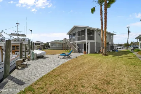 191 Sportsman Drive Welaka FL 32193
