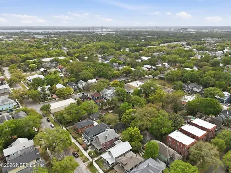 324 E 7th Street Jacksonville FL 32206