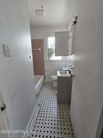 639 W 46th Street Jacksonville FL 32208