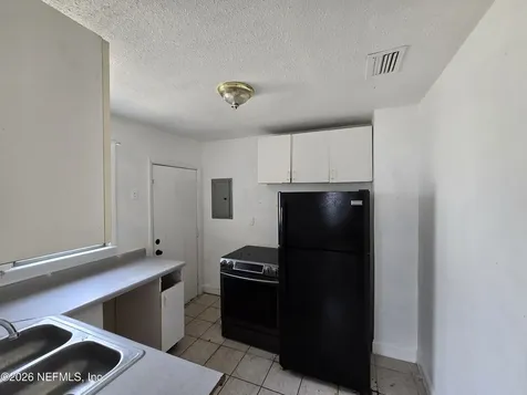 639 W 46th Street Jacksonville FL 32208