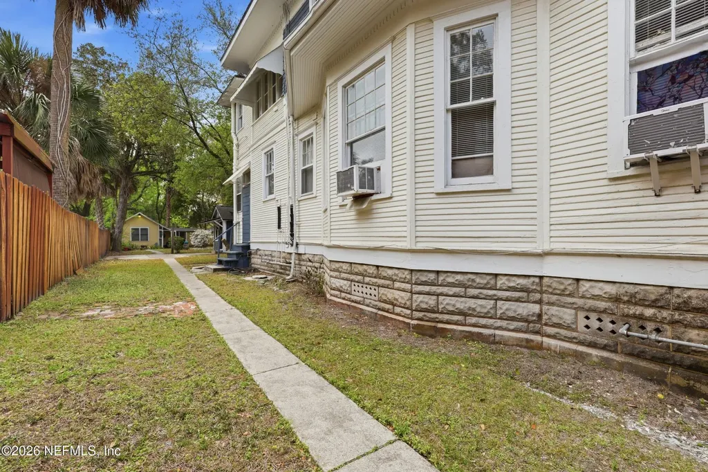 324 E 7th Street Jacksonville FL 32206