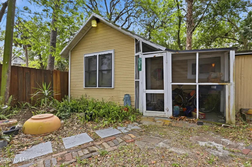 324 E 7th Street Jacksonville FL 32206