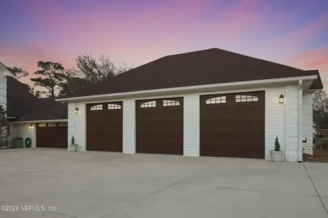 6285 Whispering Oaks Drive N Jacksonville FL 32277
