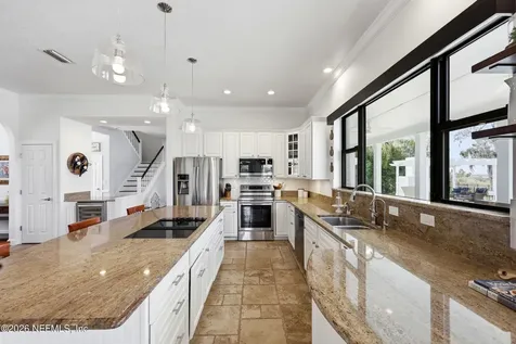 6285 Whispering Oaks Drive N Jacksonville FL 32277
