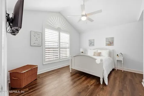 6285 Whispering Oaks Drive N Jacksonville FL 32277