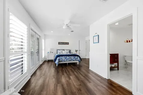 6285 Whispering Oaks Drive N Jacksonville FL 32277