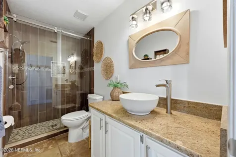 6285 Whispering Oaks Drive N Jacksonville FL 32277