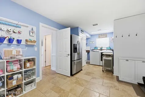 6285 Whispering Oaks Drive N Jacksonville FL 32277