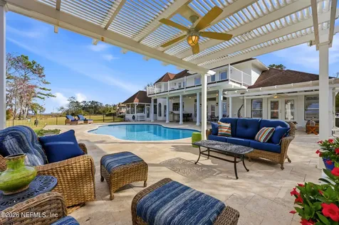 6285 Whispering Oaks Drive N Jacksonville FL 32277