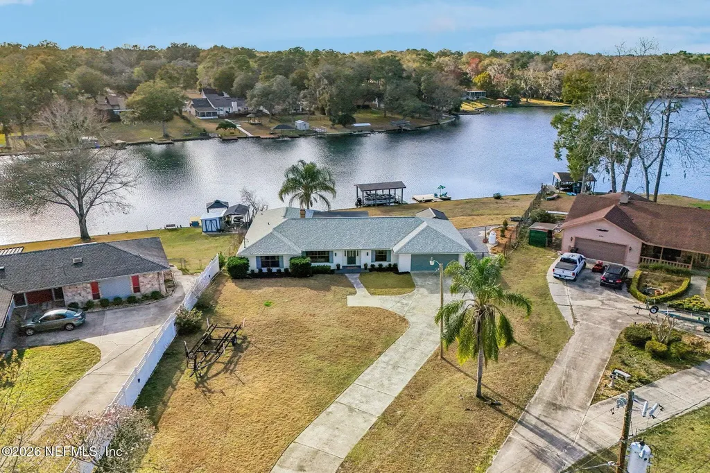 244 Jessie Lee Court Green Cove Springs FL 32043