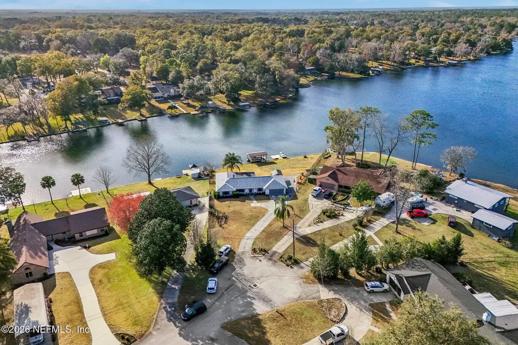 244 Jessie Lee Court Green Cove Springs FL 32043