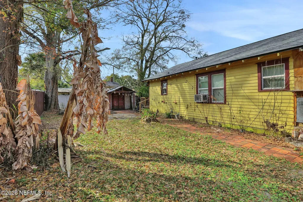 2048 Redwing Street Jacksonville FL 32206