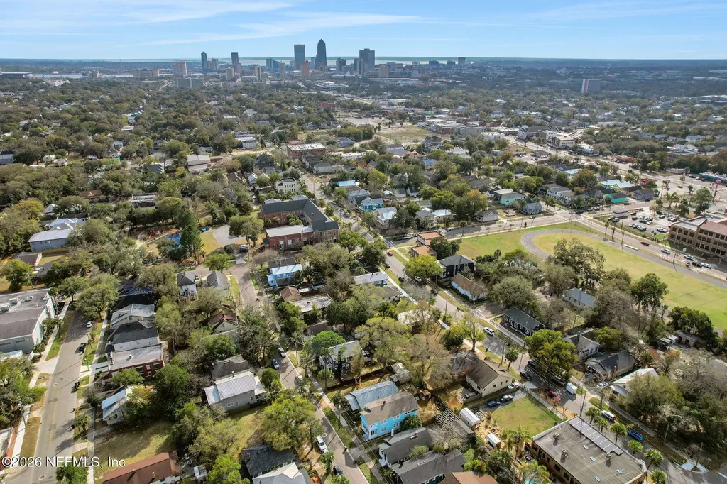2048 Redwing Street Jacksonville FL 32206