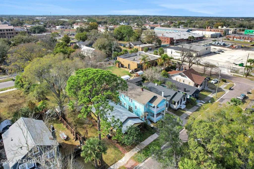 2048 Redwing Street Jacksonville FL 32206