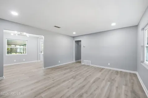 6124 Woodside Drive Jacksonville FL 32210