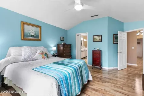 5240 Camelot Forest Drive Jacksonville FL 32258