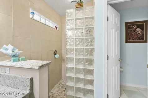 5240 Camelot Forest Drive Jacksonville FL 32258