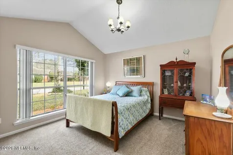 5240 Camelot Forest Drive Jacksonville FL 32258