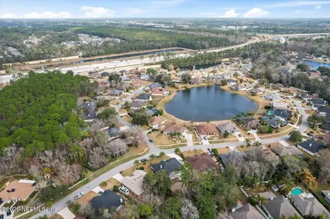 5240 Camelot Forest Drive Jacksonville FL 32258
