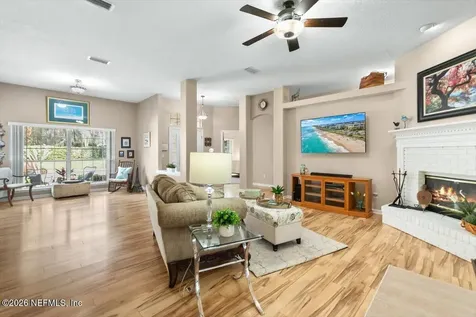 5240 Camelot Forest Drive Jacksonville FL 32258