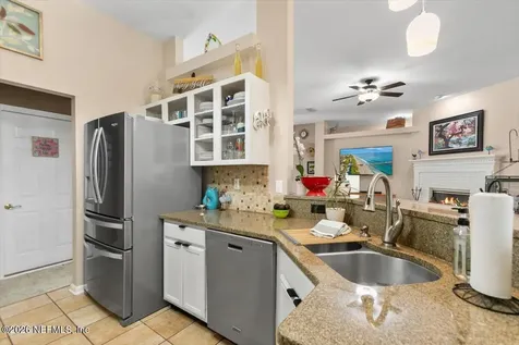 5240 Camelot Forest Drive Jacksonville FL 32258