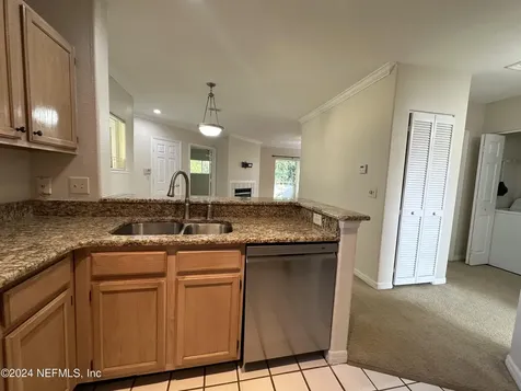1800 The Greens Way Jacksonville Beach FL 32250