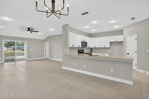 11933 Hayden Lakes Circle Jacksonville FL 32218