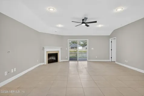 11933 Hayden Lakes Circle Jacksonville FL 32218