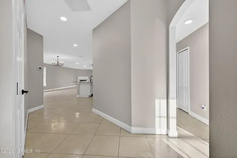11933 Hayden Lakes Circle Jacksonville FL 32218