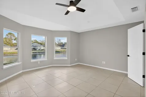 11933 Hayden Lakes Circle Jacksonville FL 32218