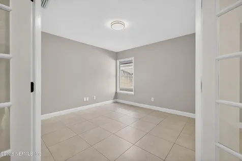 11933 Hayden Lakes Circle Jacksonville FL 32218