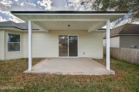 11933 Hayden Lakes Circle Jacksonville FL 32218