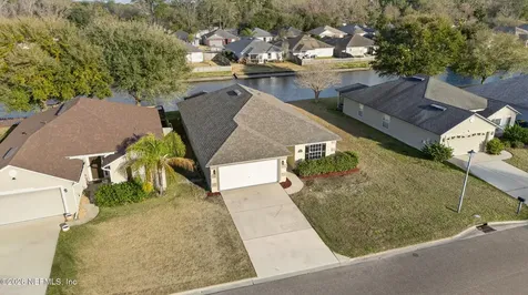 11933 Hayden Lakes Circle Jacksonville FL 32218