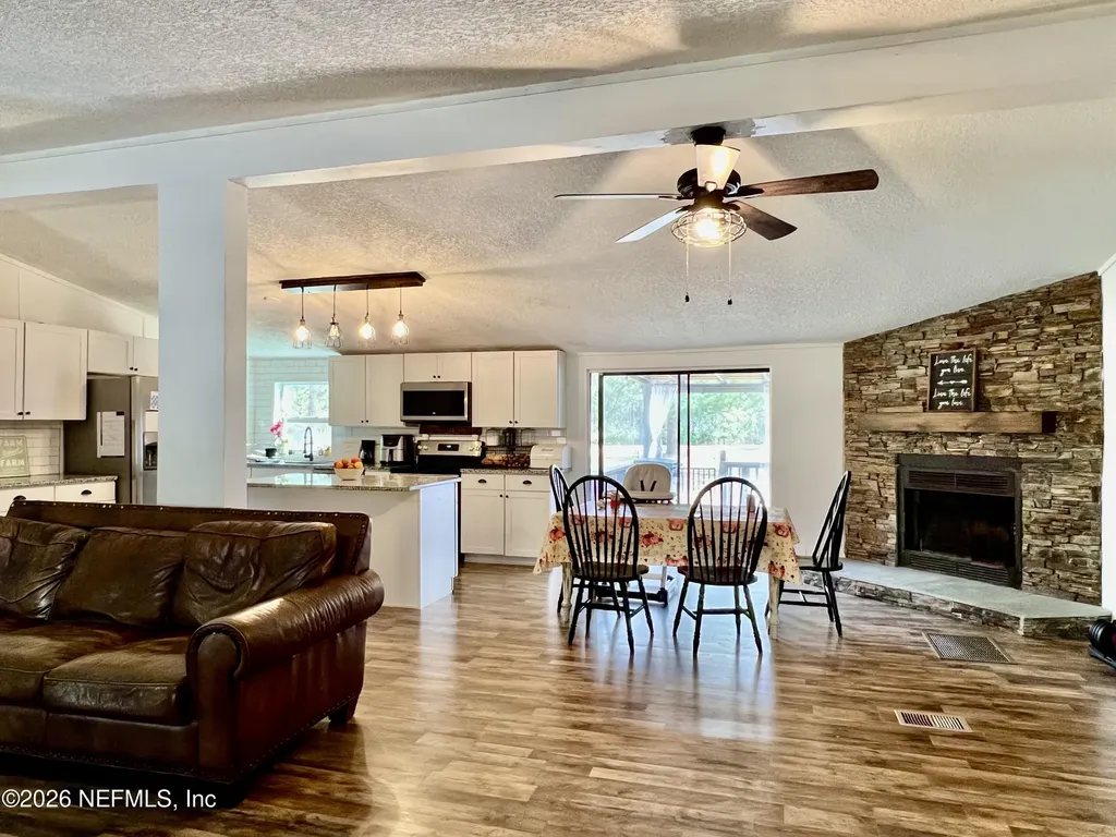 2469 Quarterhorse Trail Middleburg FL 32068