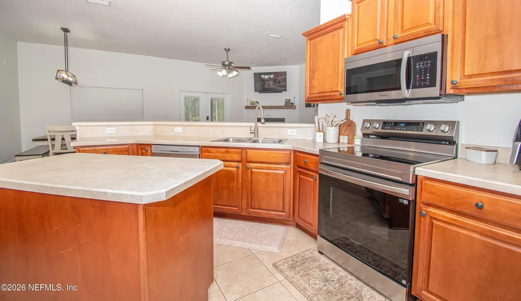 7733 Odis Yarborough Road Glen St. Mary FL 32040