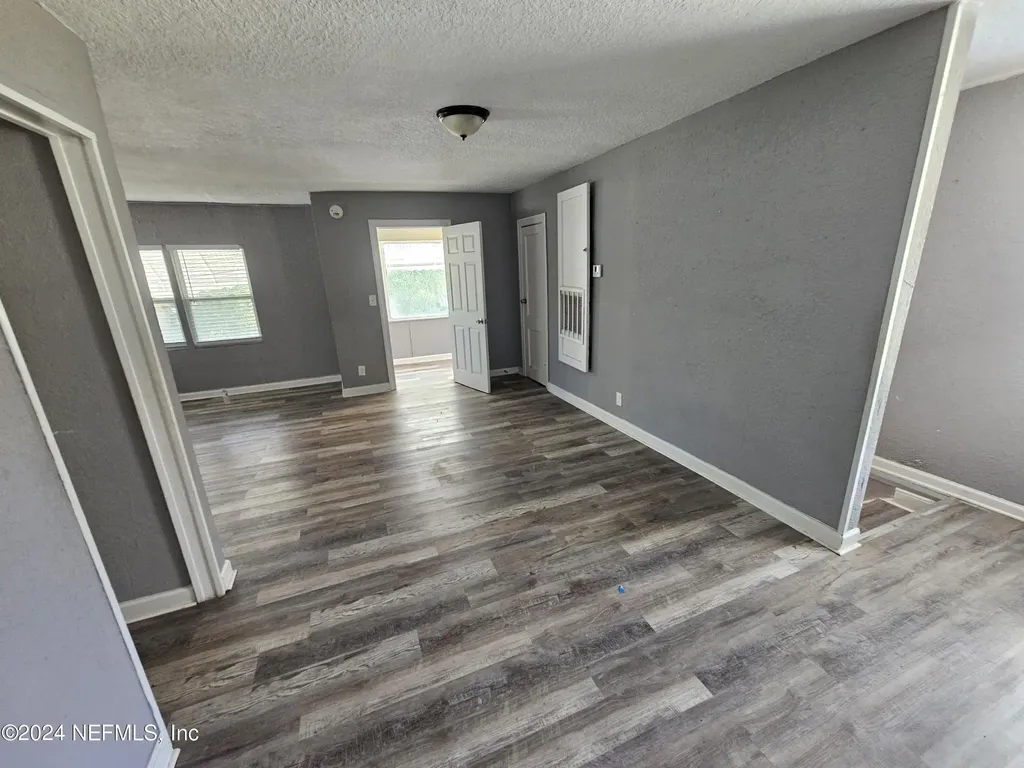 1357 W 22nd Street Jacksonville FL 32209